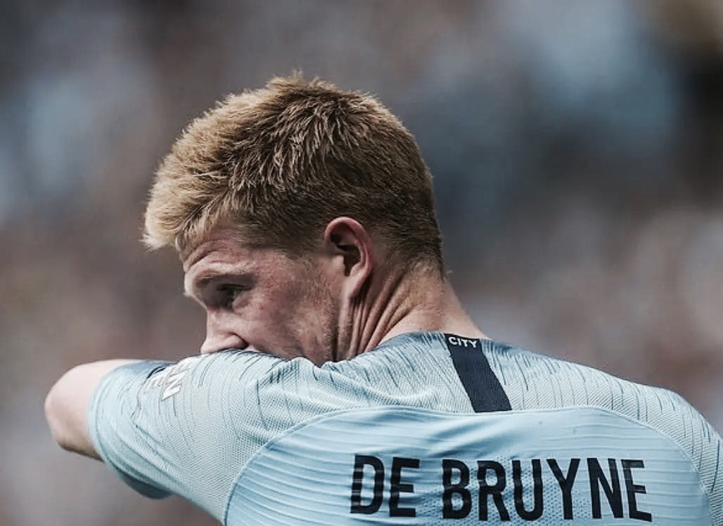 欧文突破防守造成杀伤球成功（欧文强突撕裂防线造犯规打成）