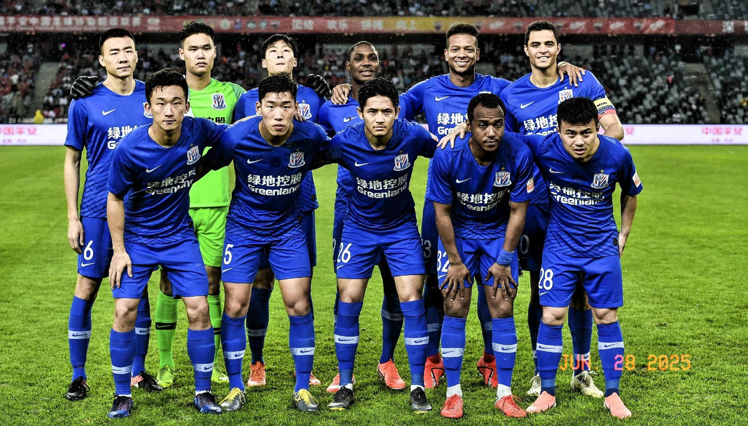 米兰旧将：迈尼昂是意甲最强门将，他不会受合同影响（米兰旧将：迈尼昂为意甲最强门神，合同因素不影响其状态）