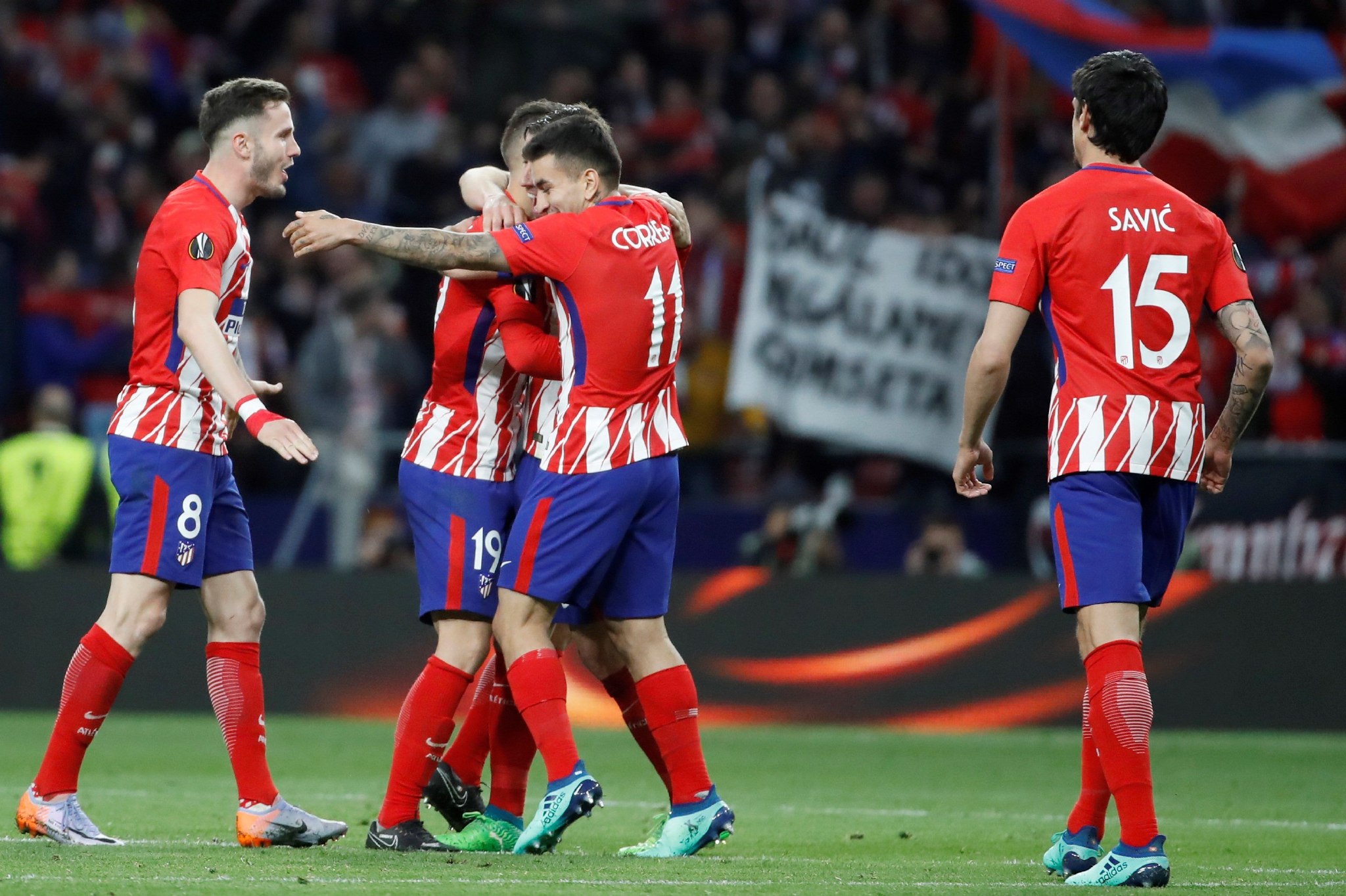 澳大利亚体能优势明显（澳大利亚在体能上占据上风）