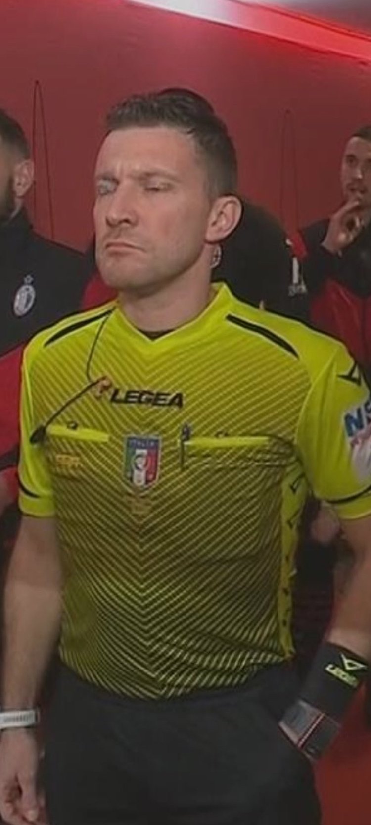 TA：桑德兰的定位球战术取得成效，阿森纳需要更好的控制比赛（TA：桑德兰定位球奏效，阿森纳需加强比赛掌控）